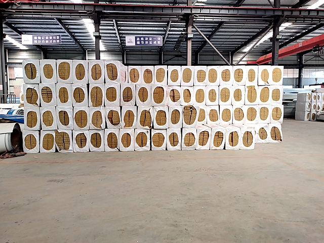 50mm巖棉夾芯板一平方的重量是多少？